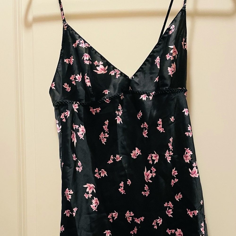Victoria’s Secret Floral Sleepwear Pajamas Dress